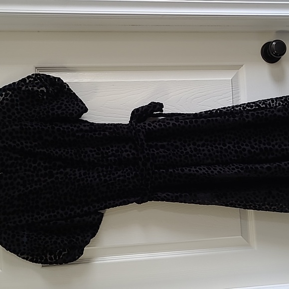 DKNY dress. Sz 4 - Picture 4 of 4